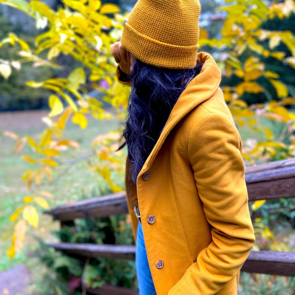 Meet your Posher, Lola